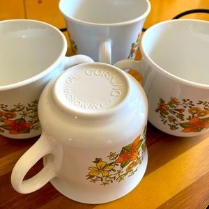 Corning Vintage 4piece Tea Cups